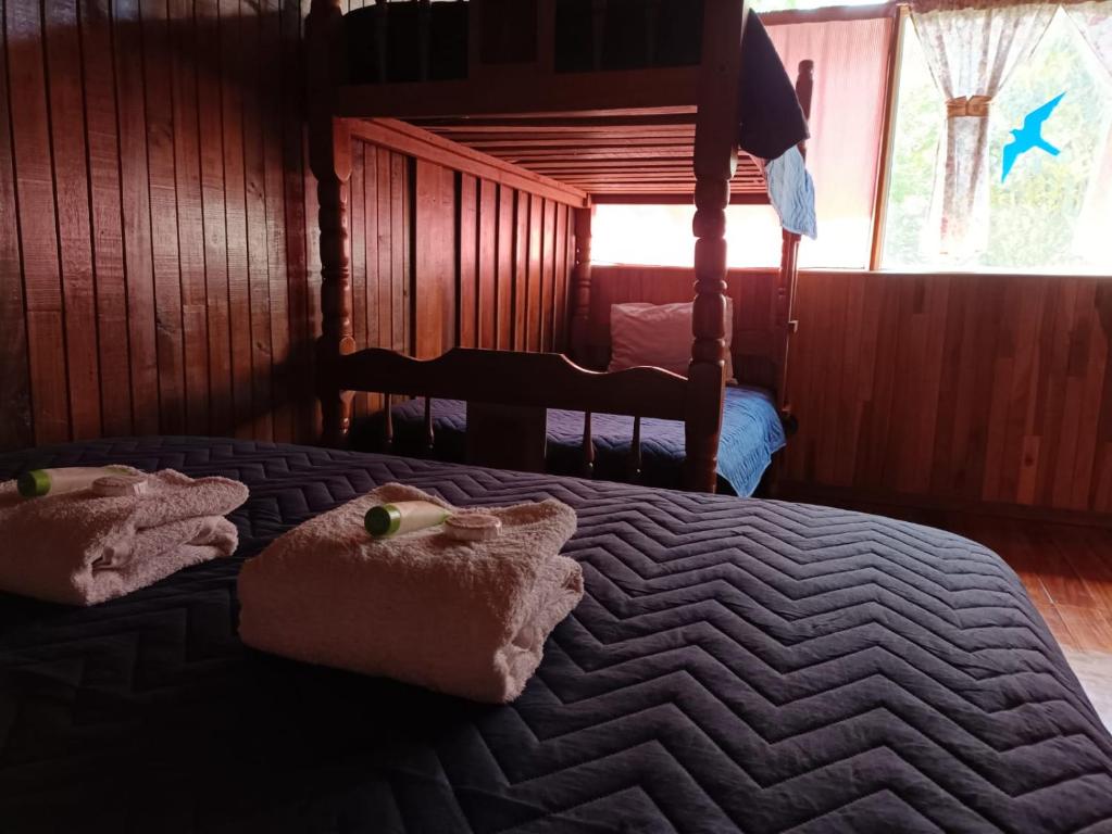 Habitacion Familiar #5 — baño privado